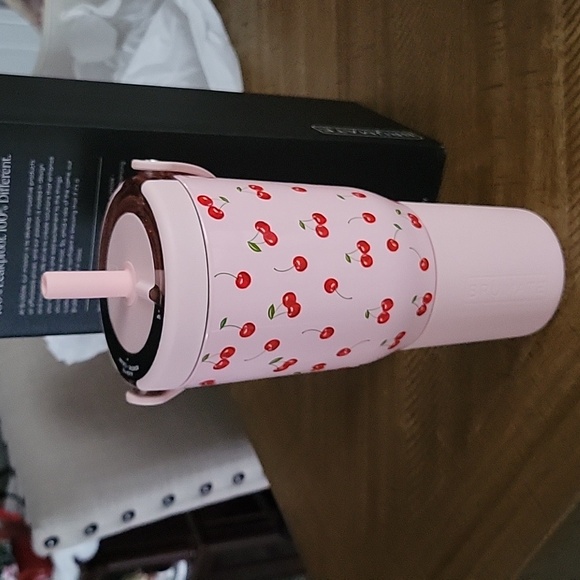 Cherry 35oz Resa Brumate NWT - Picture 1 of 5